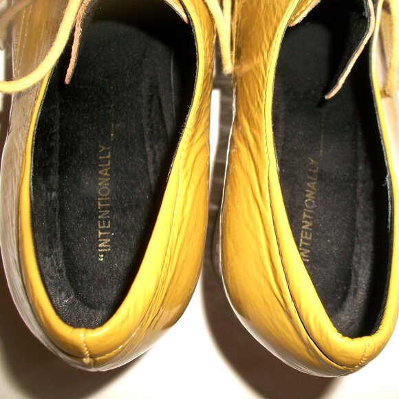 Intentionally Blank L.A. Mustard-Patent Square Toe Lace Up Block Heel Pumps FAB! - Picture 9 of 11
